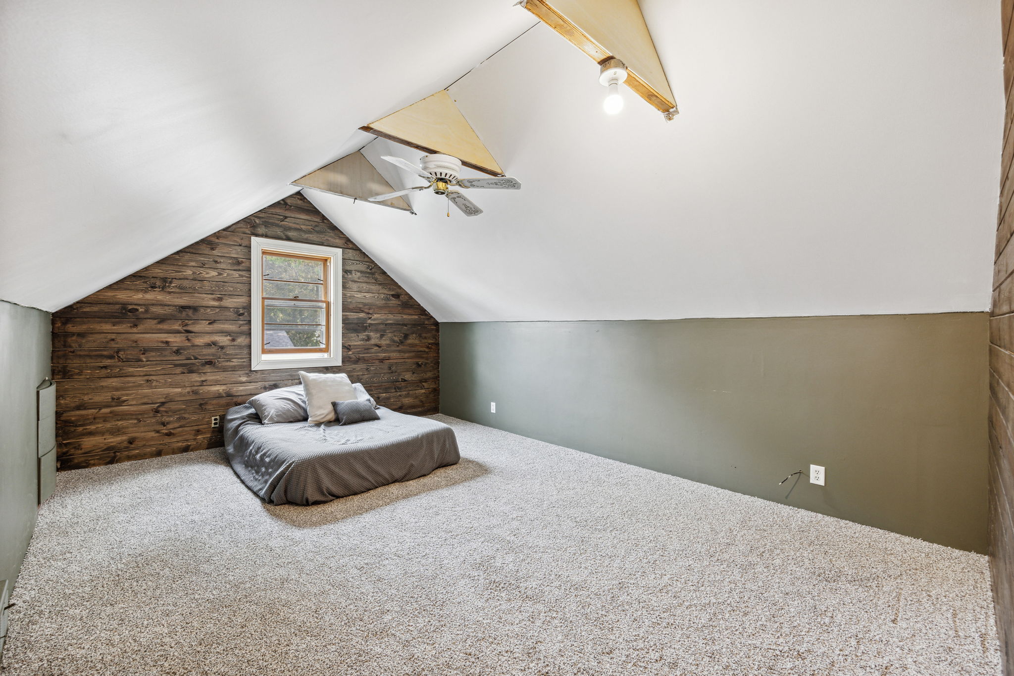 15_Interior