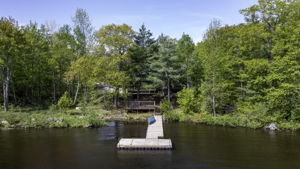  Photo 0