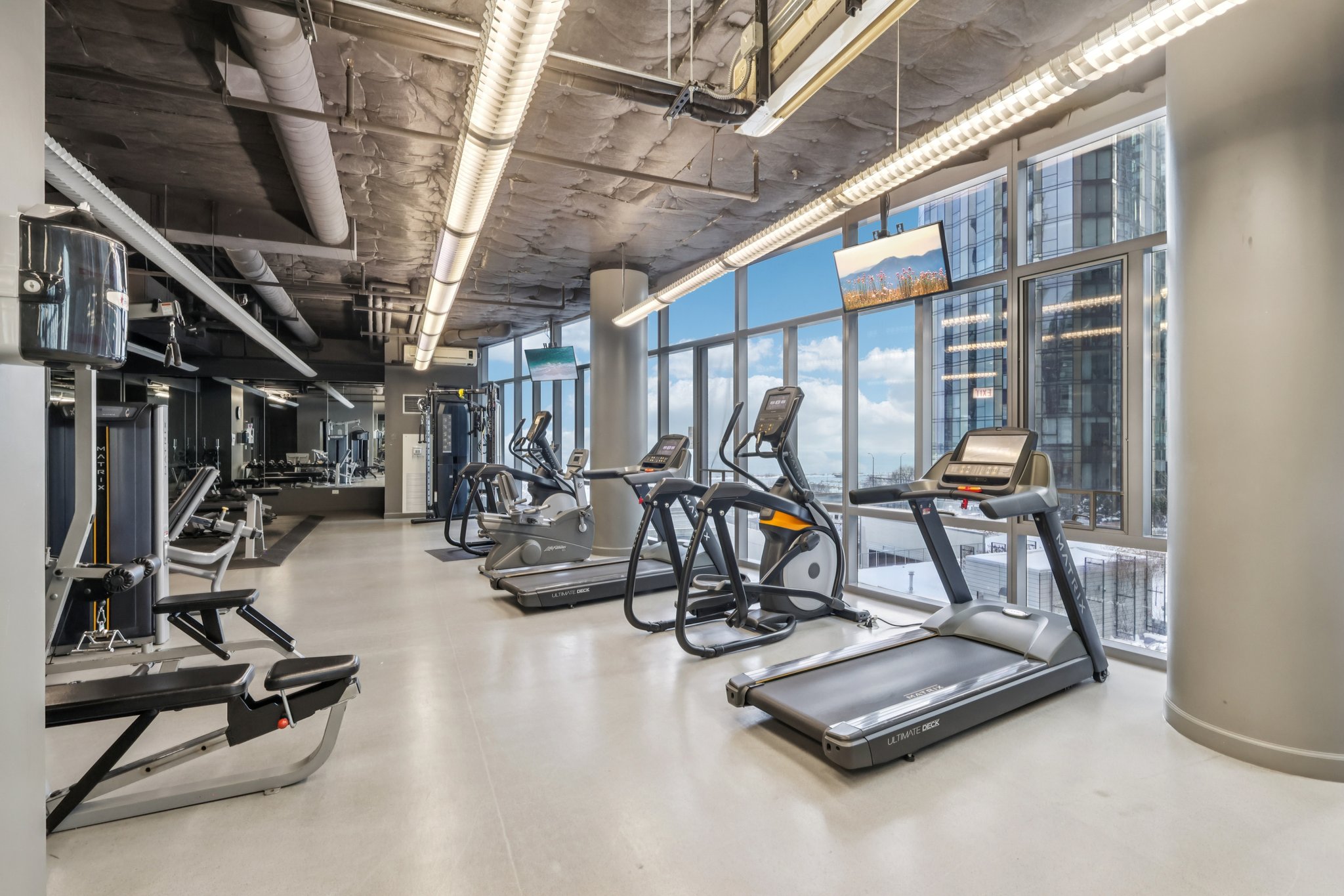 E Waterside Dr-0312-909.jpg