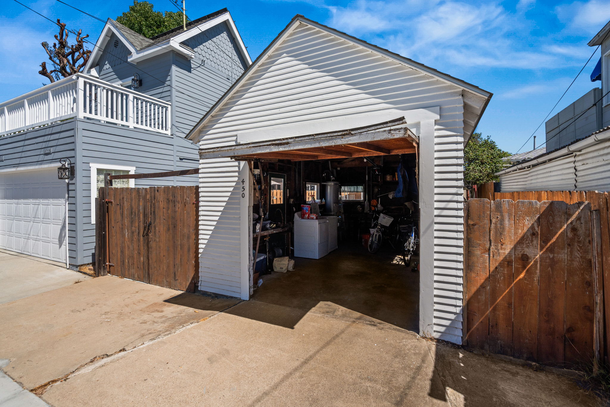 450 J Ave-27