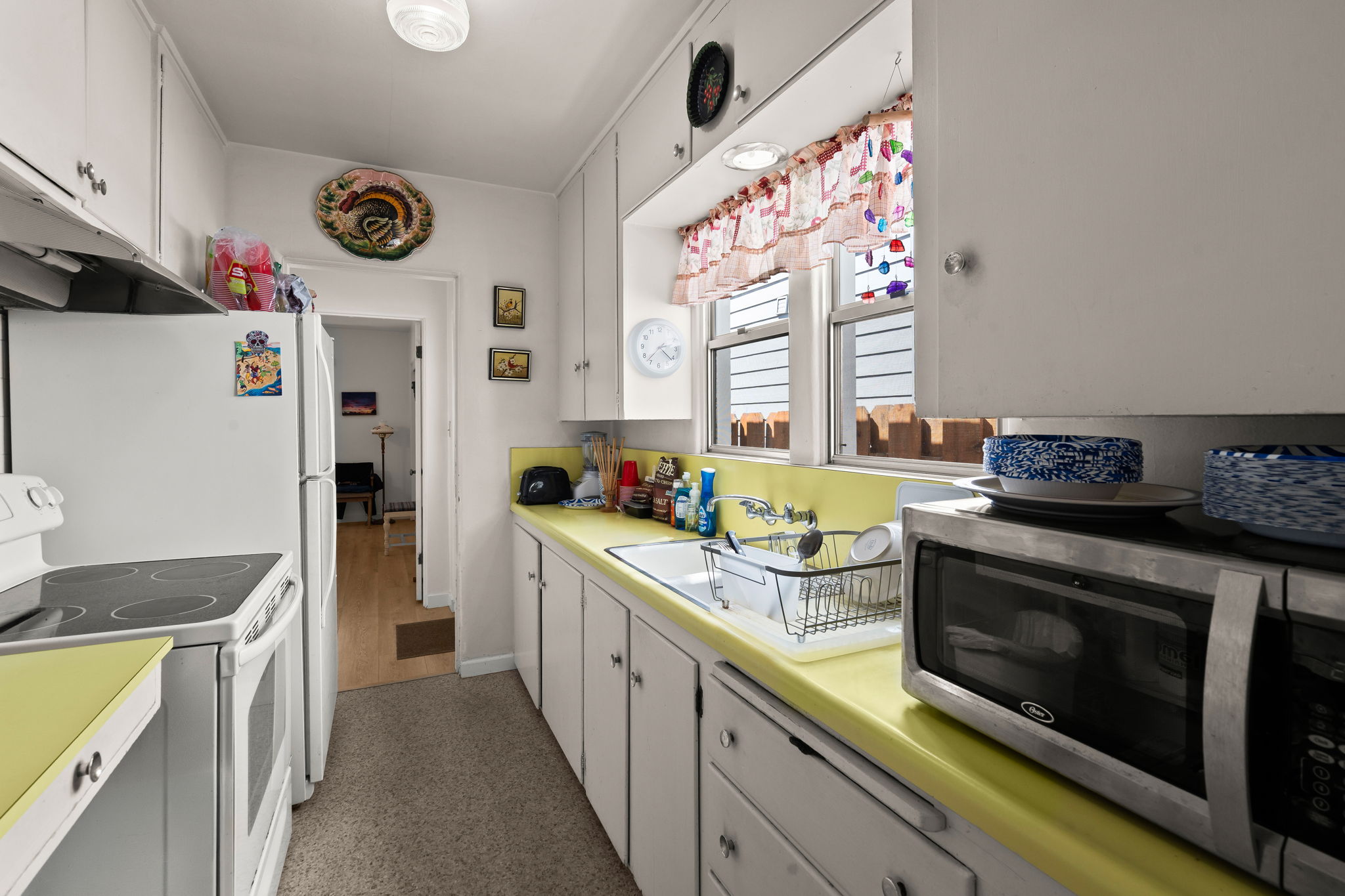 450 J Ave-14