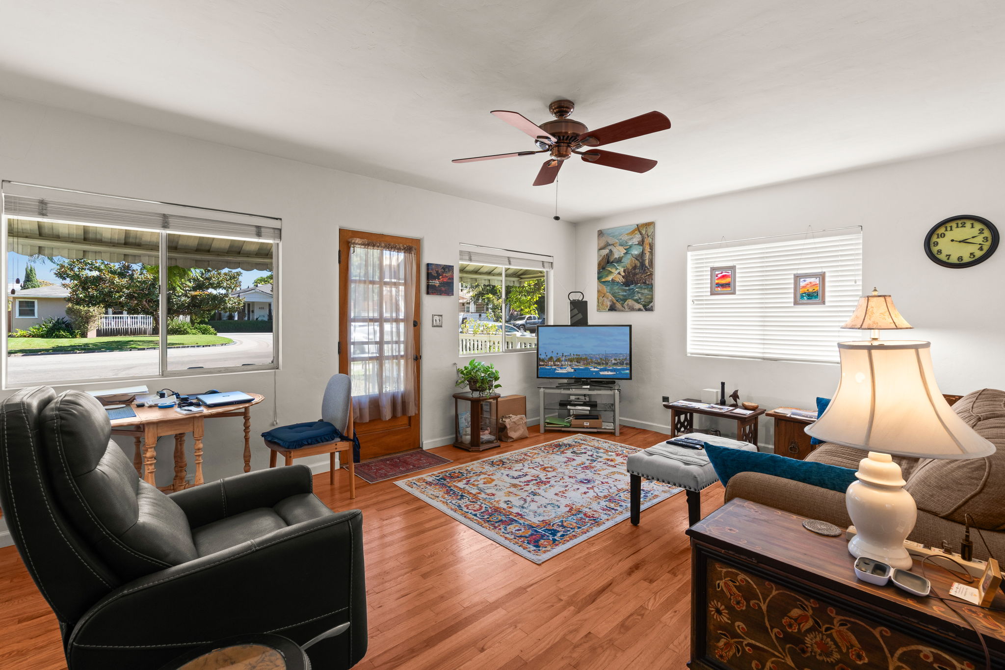 450 J Ave-1