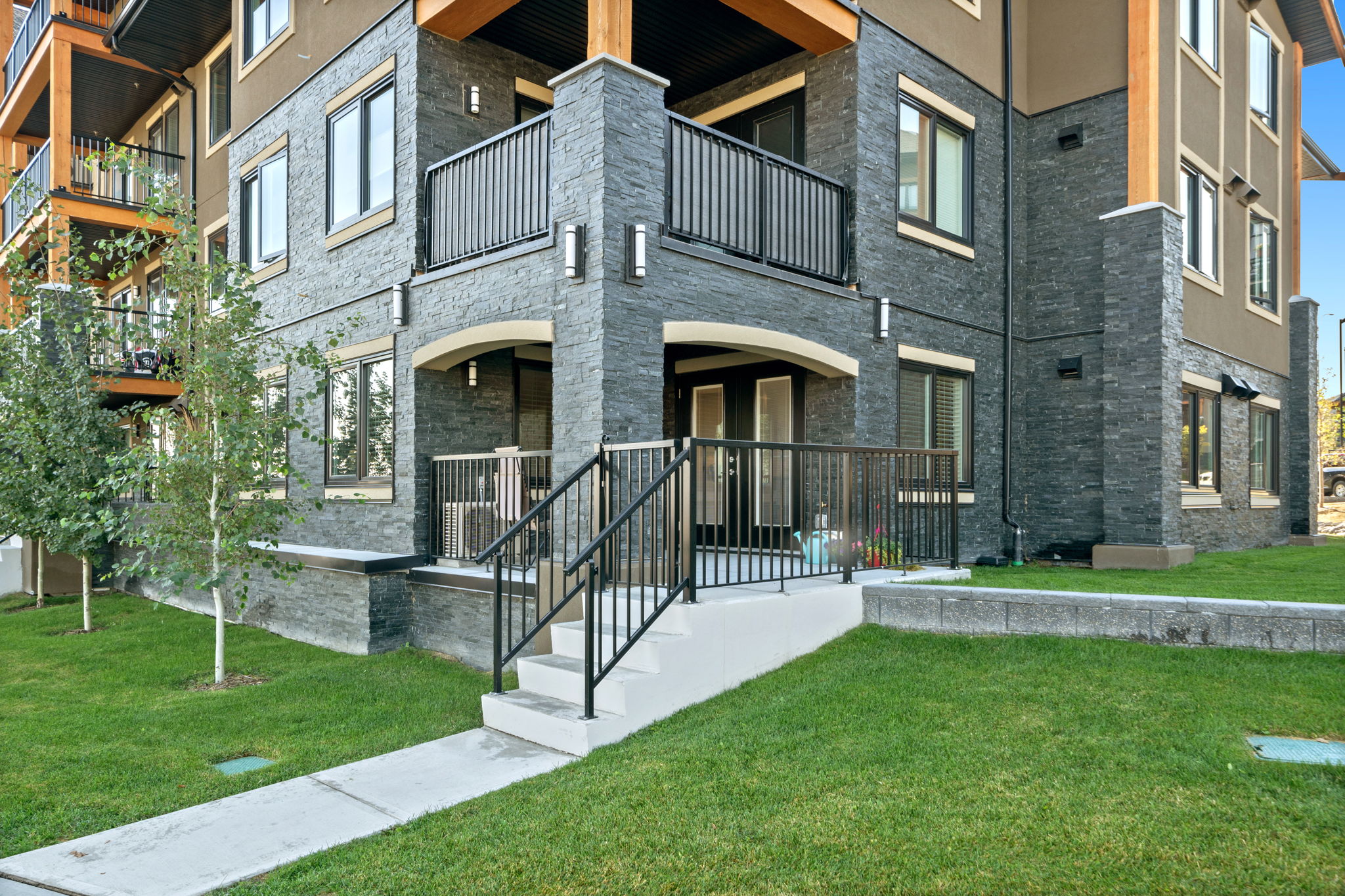 450 Kincora Glen Rd NW, Calgary, AB T3R 1S2 Bolt Visuals 450 Kincora Glen Rd NW, Calgary, AB T3R 1S2 Bolt Visuals