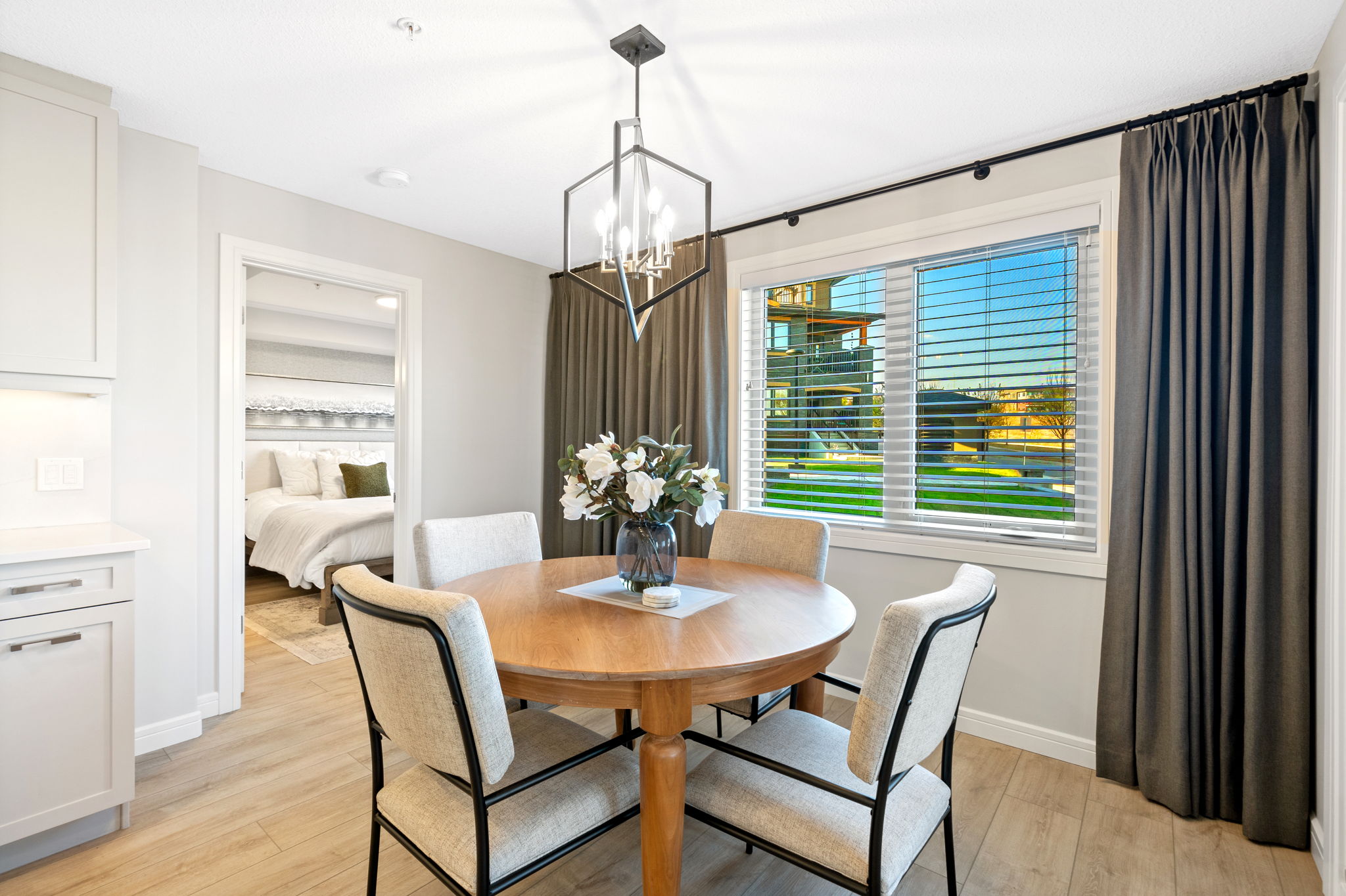 450 Kincora Glen Rd NW, Calgary, AB T3R 1S2 Bolt Visuals 450 Kincora Glen Rd NW, Calgary, AB T3R 1S2 Bolt Visuals