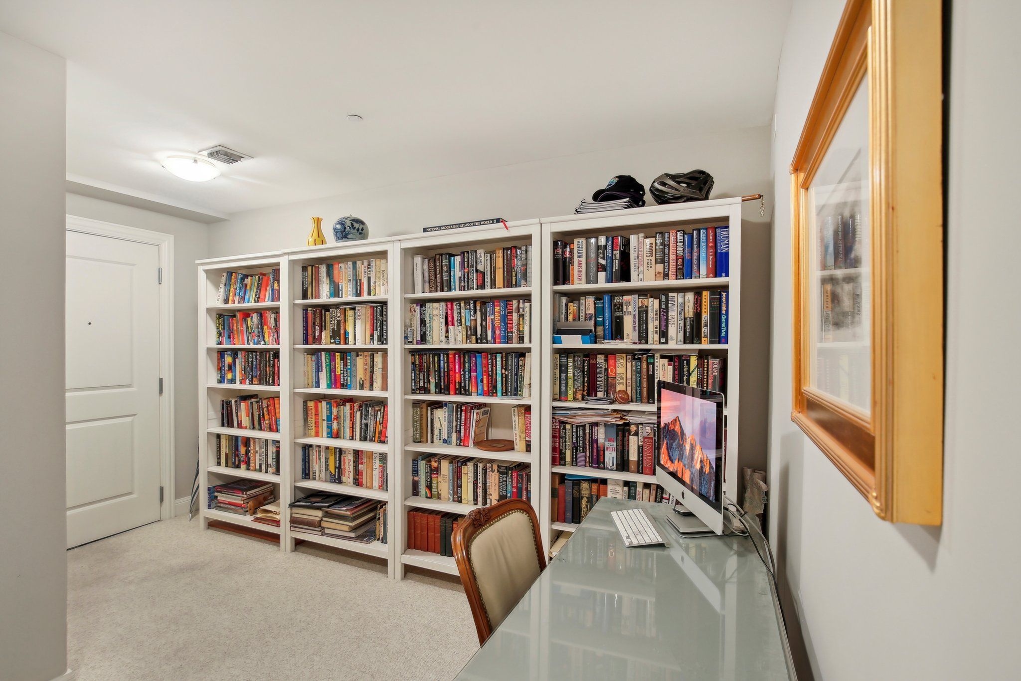  Photo 8
