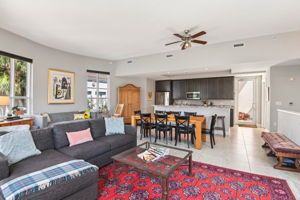 Knights Run Ave 411-S1207-014