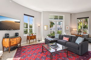 Knights Run Ave 411-S1207-016