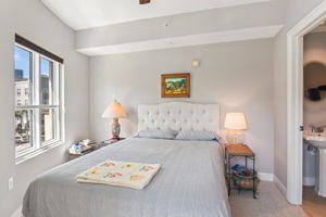 Knights Run Ave 411-S1207-022