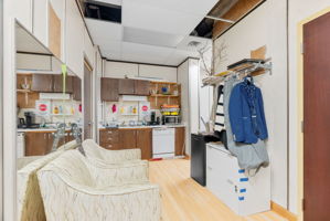  Photo 23