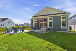  Photo 47