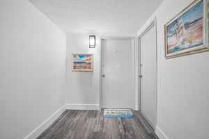 450 S Gulfview Blvd Apt 605-S1007-002.jpg