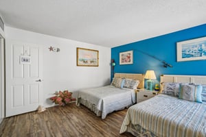 450 S Gulfview Blvd Apt 605-S1007-023.jpg