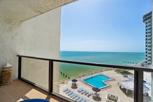 450 S Gulfview Blvd Apt 605-S1007-032.jpg