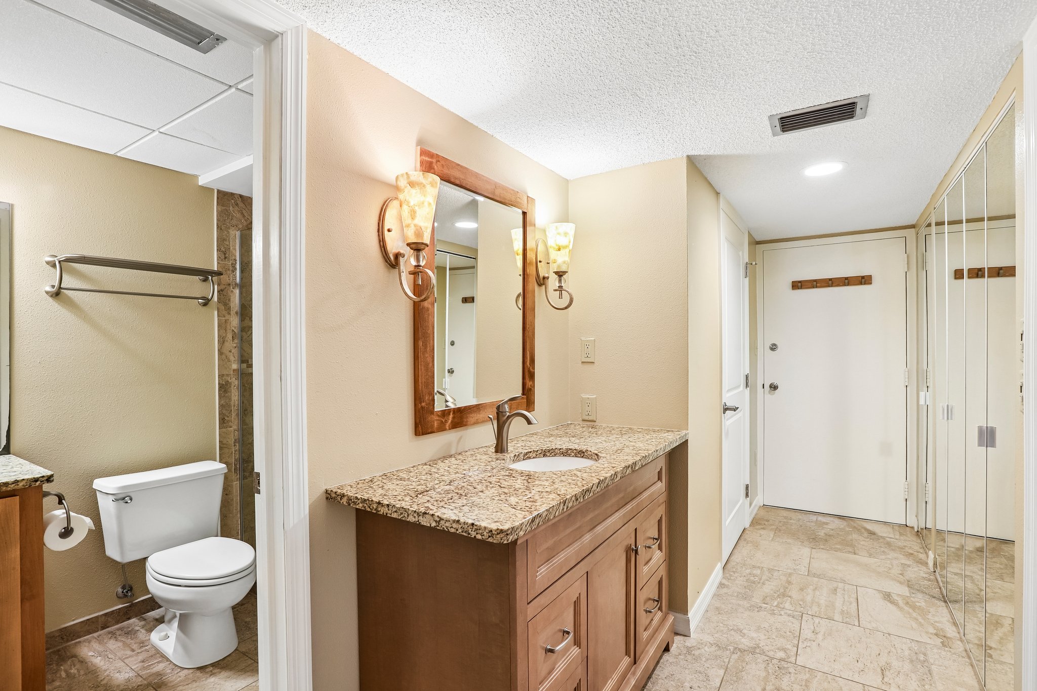 S Gulfview Blvd 703-S1205-021.jpg
