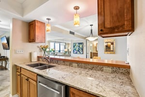 S Gulfview Blvd 703-S1205-019.jpg