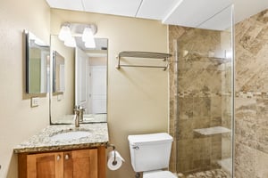 S Gulfview Blvd 703-S1205-023.jpg