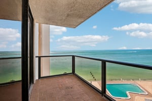 S Gulfview Blvd 703-S1205-039.jpg