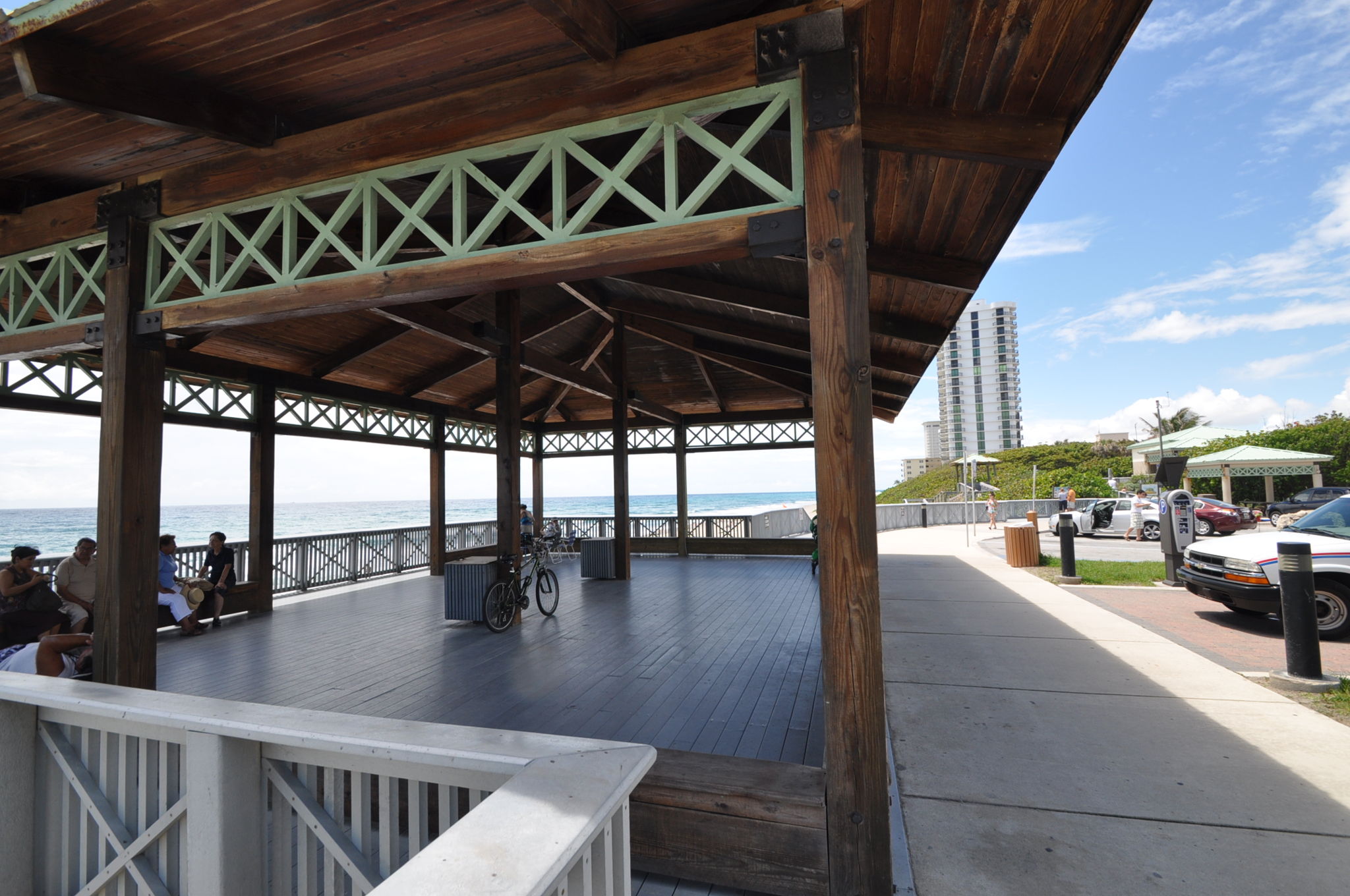  Photo 103