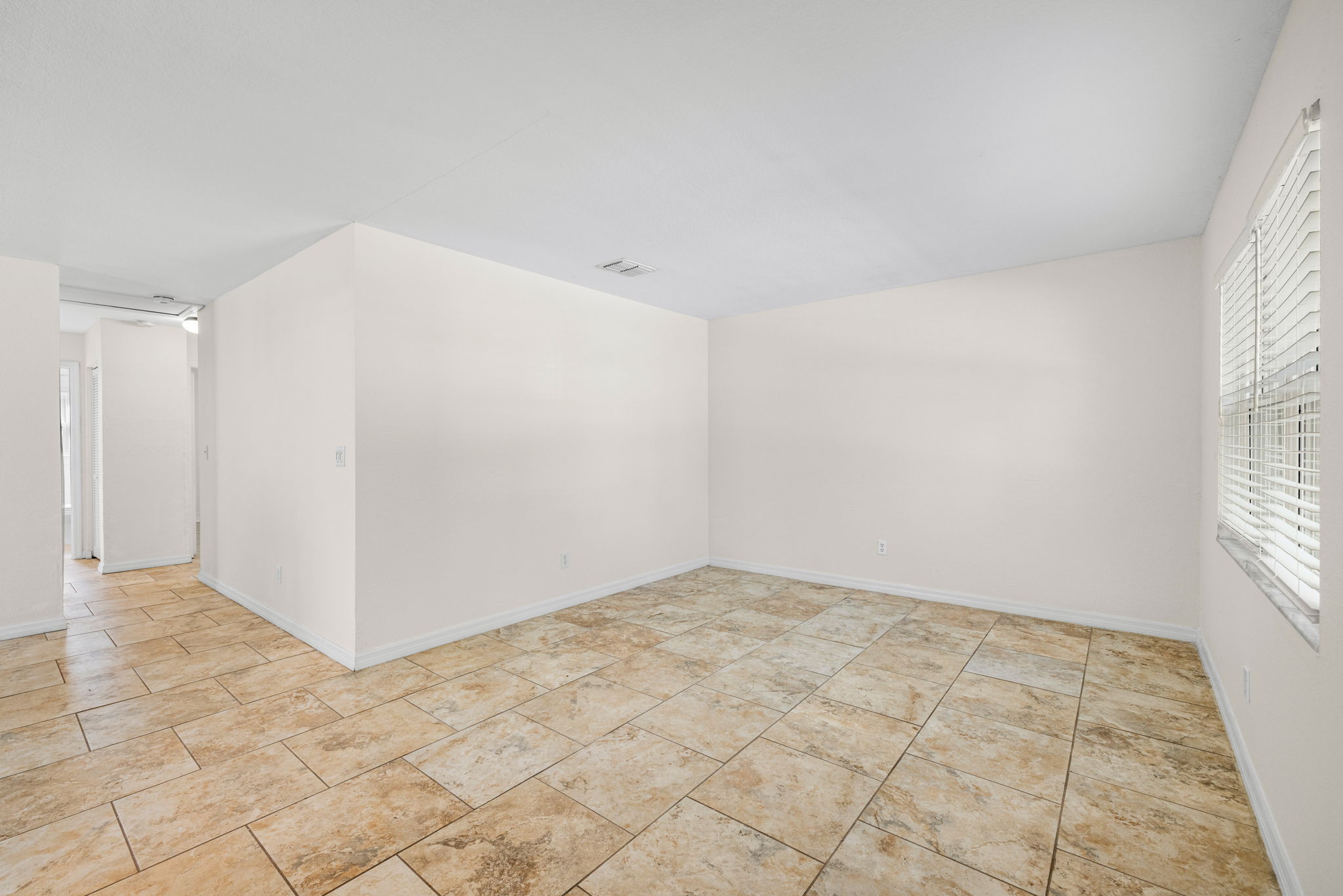 6 - 4500 23rd Ave S, St. Petersburg, FL 33711, USA