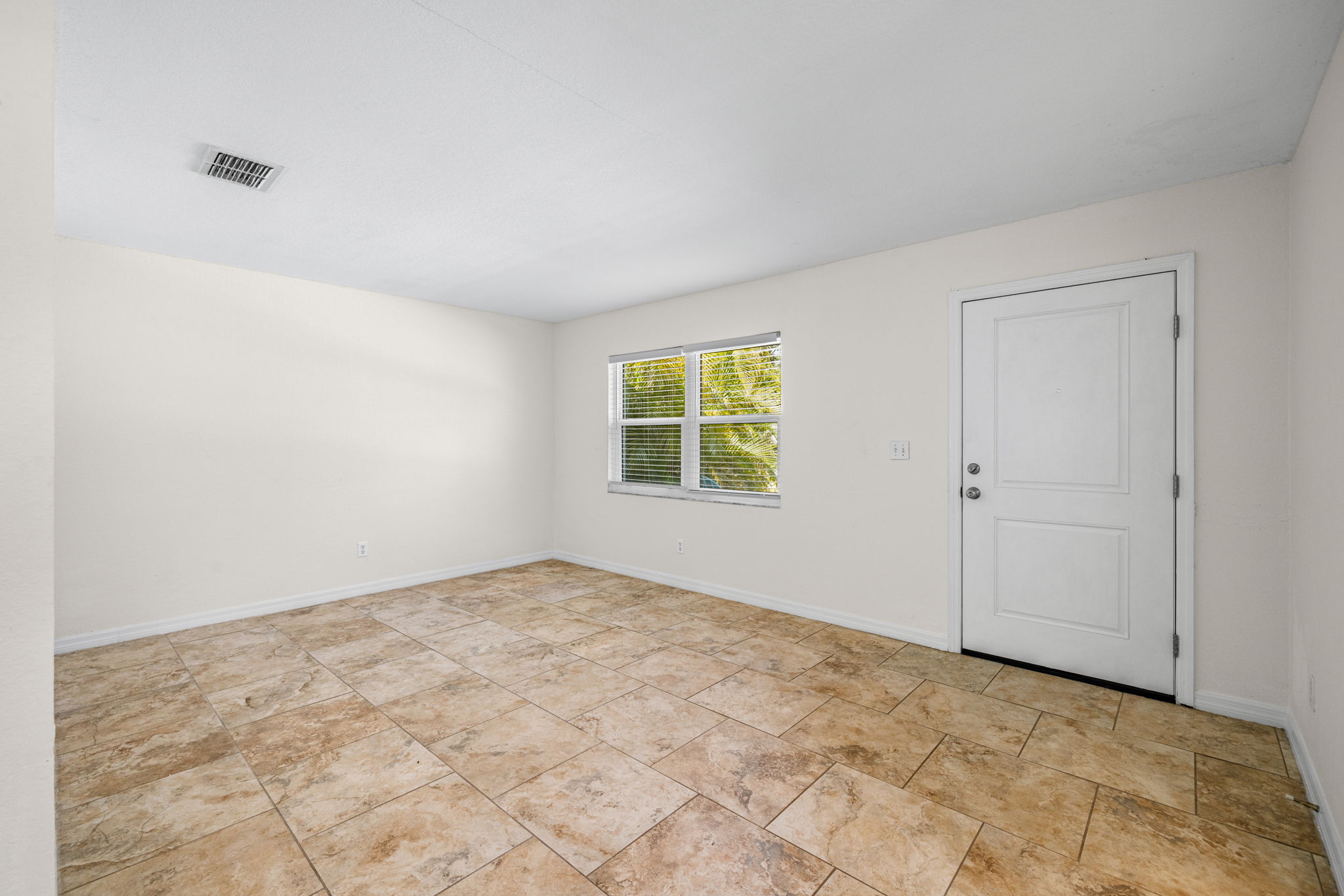 7 - 4500 23rd Ave S, St. Petersburg, FL 33711, USA