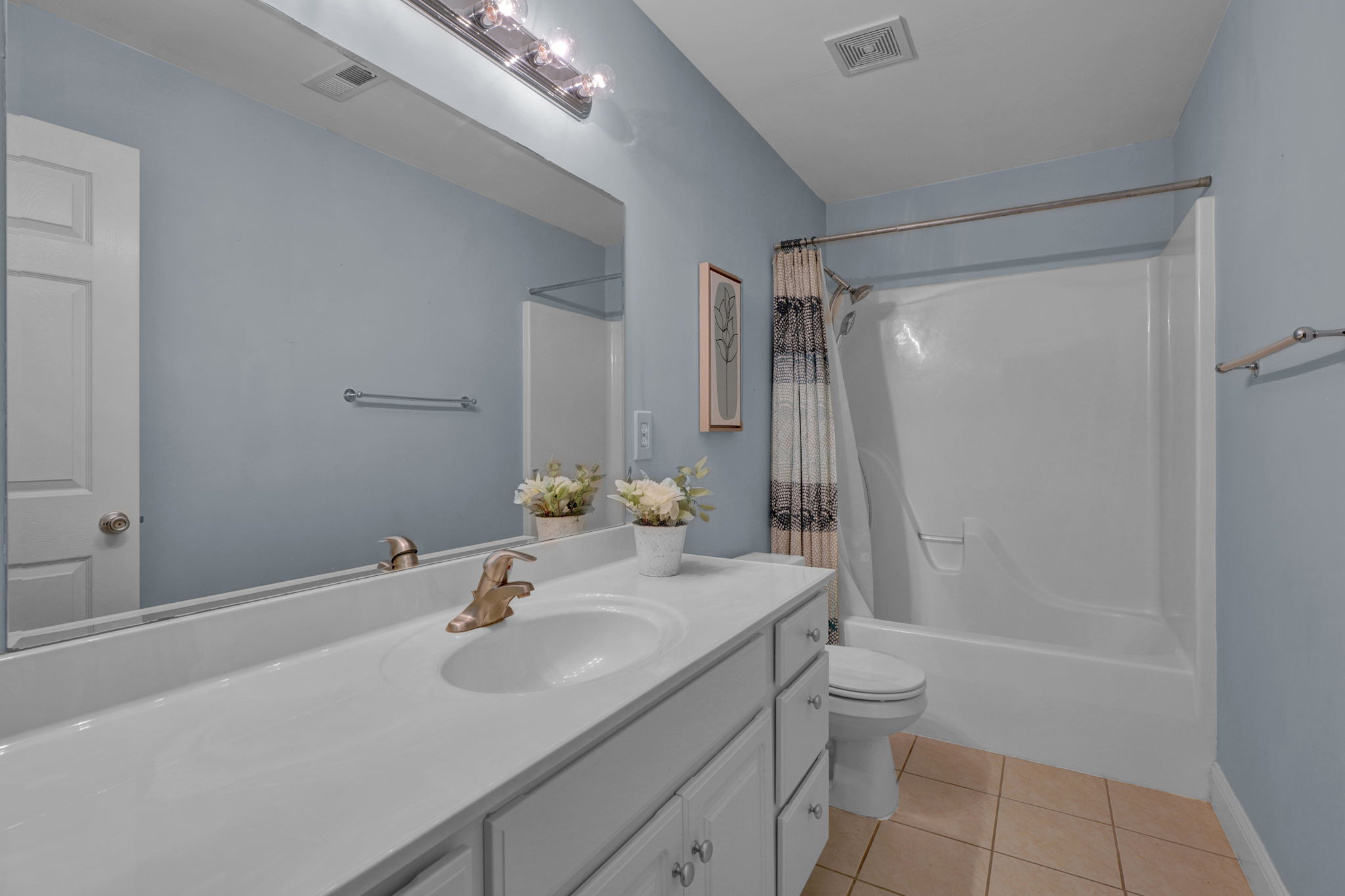 Guest Bath for Spare Bedrooms