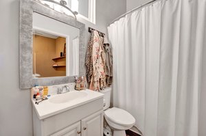  Photo 43