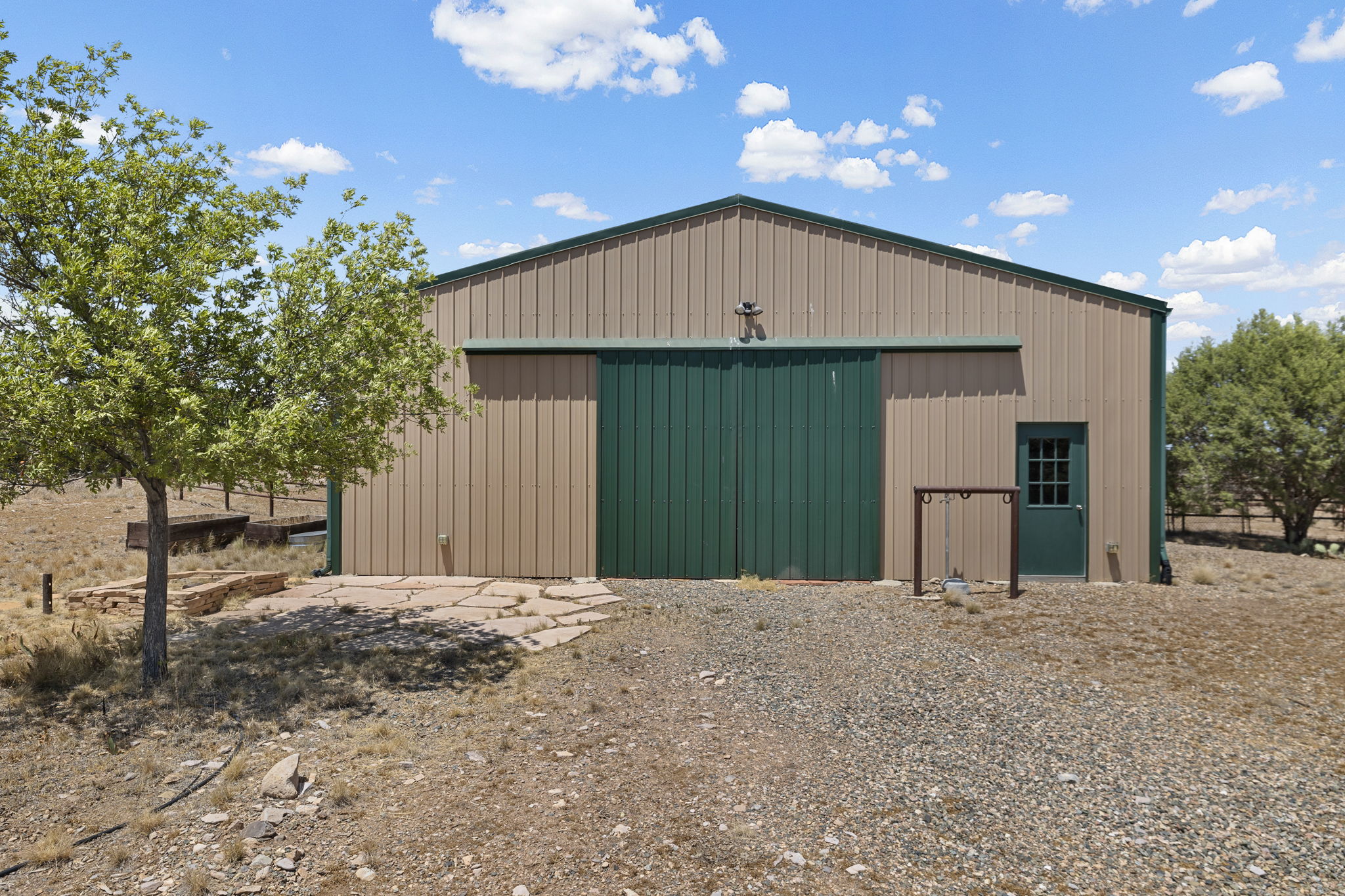 Barn