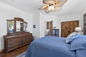 Bedroom 2-2
