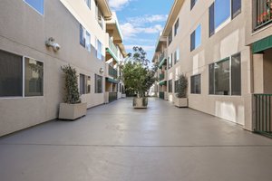 4501 Cedros Ave #217-7.jpg