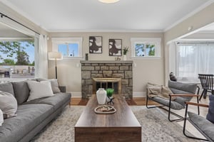 Pacific Ave-S0906-012.jpg