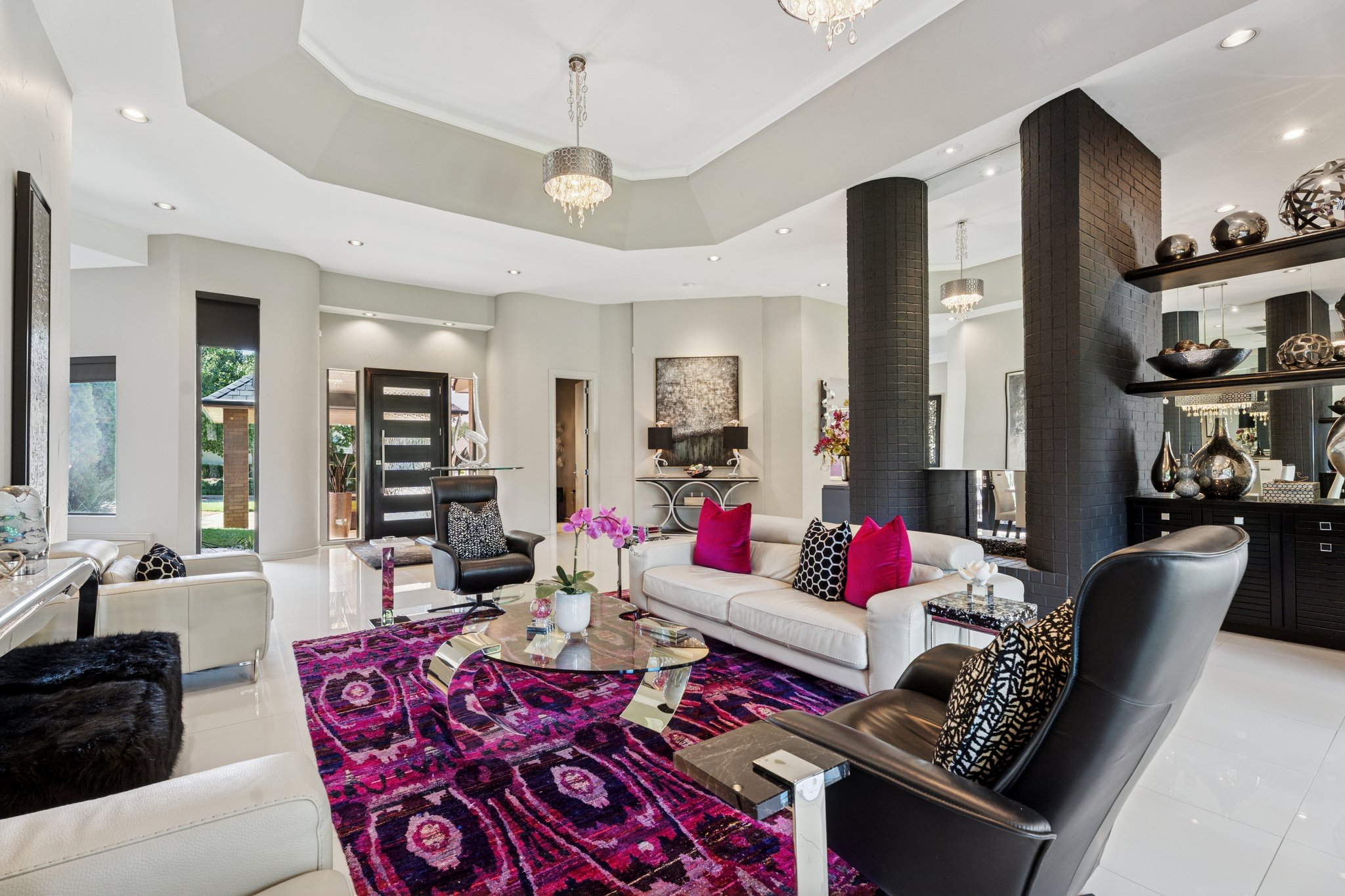 4501 Val Verde Dr_009.jpg