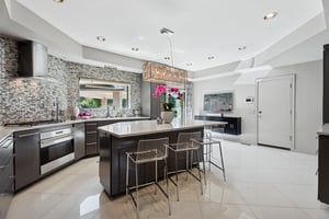 4501 Val Verde Dr_014.jpg