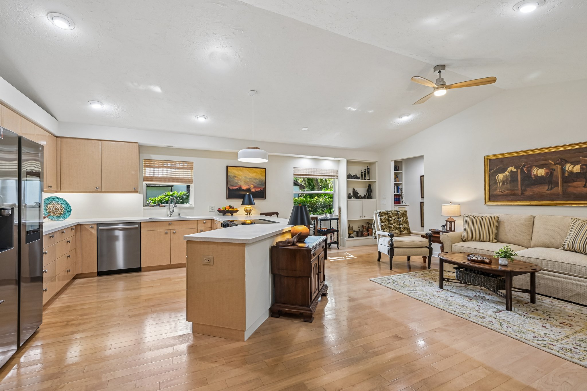 Friar Tuck Ln-S0209-011.jpg
