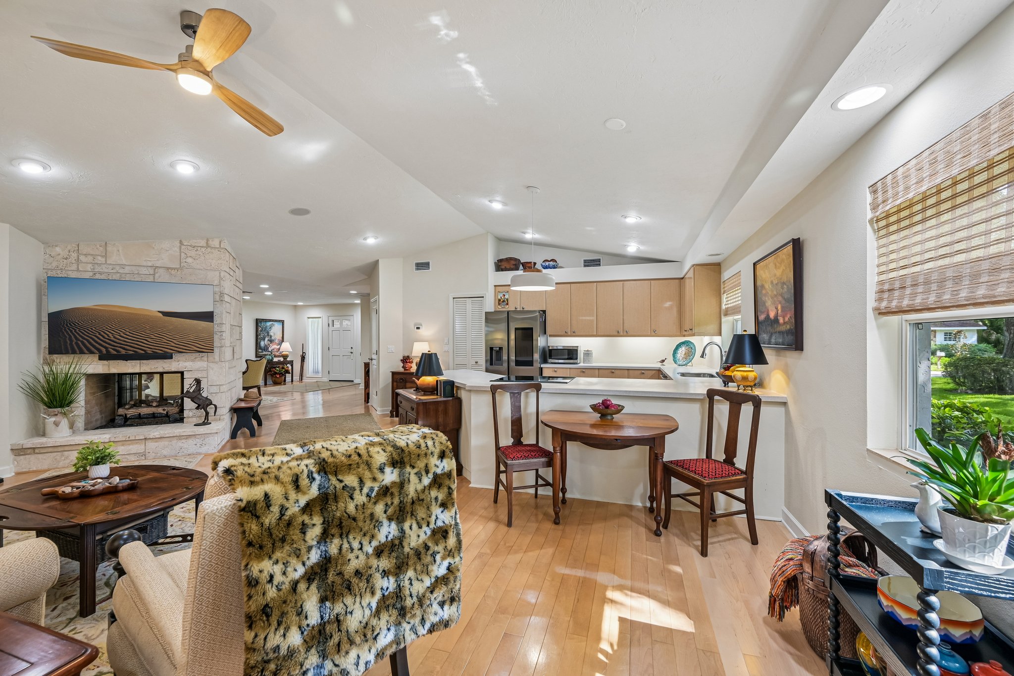 Friar Tuck Ln-S0209-016.jpg