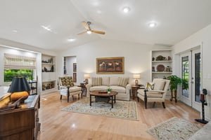 Friar Tuck Ln-S0209-017.jpg