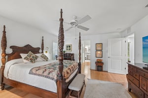 Friar Tuck Ln-S0209-027.jpg