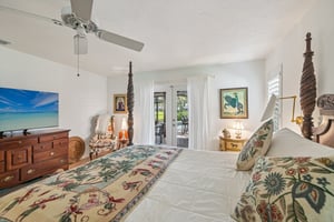 Friar Tuck Ln-S0209-028.jpg