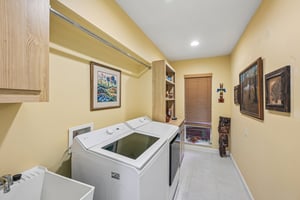 Friar Tuck Ln-S0209-036.jpg