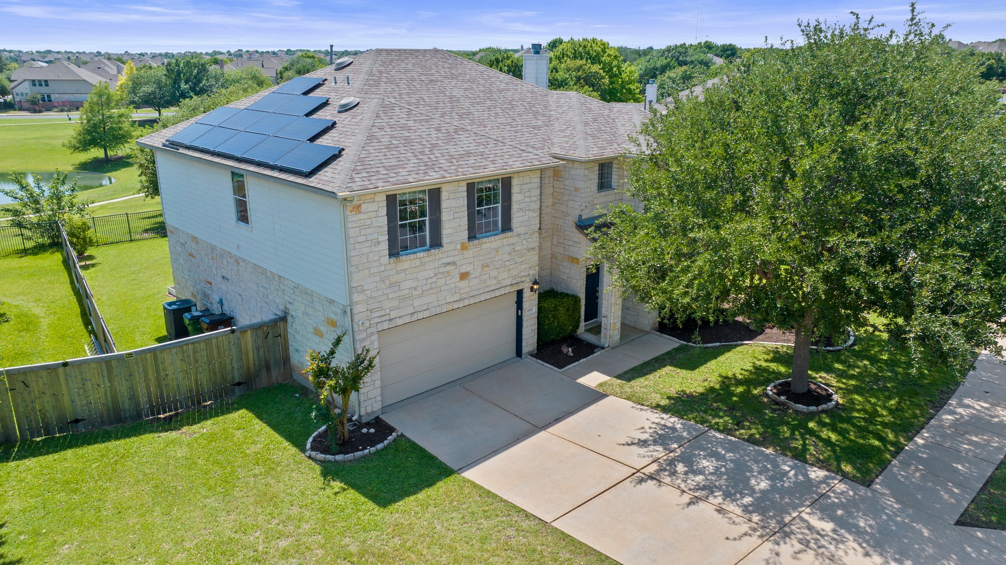 No back neighbors! 4BR/2.5BA lovely home in Teravista that backs to a neighborhood pond.