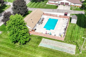 Community pool