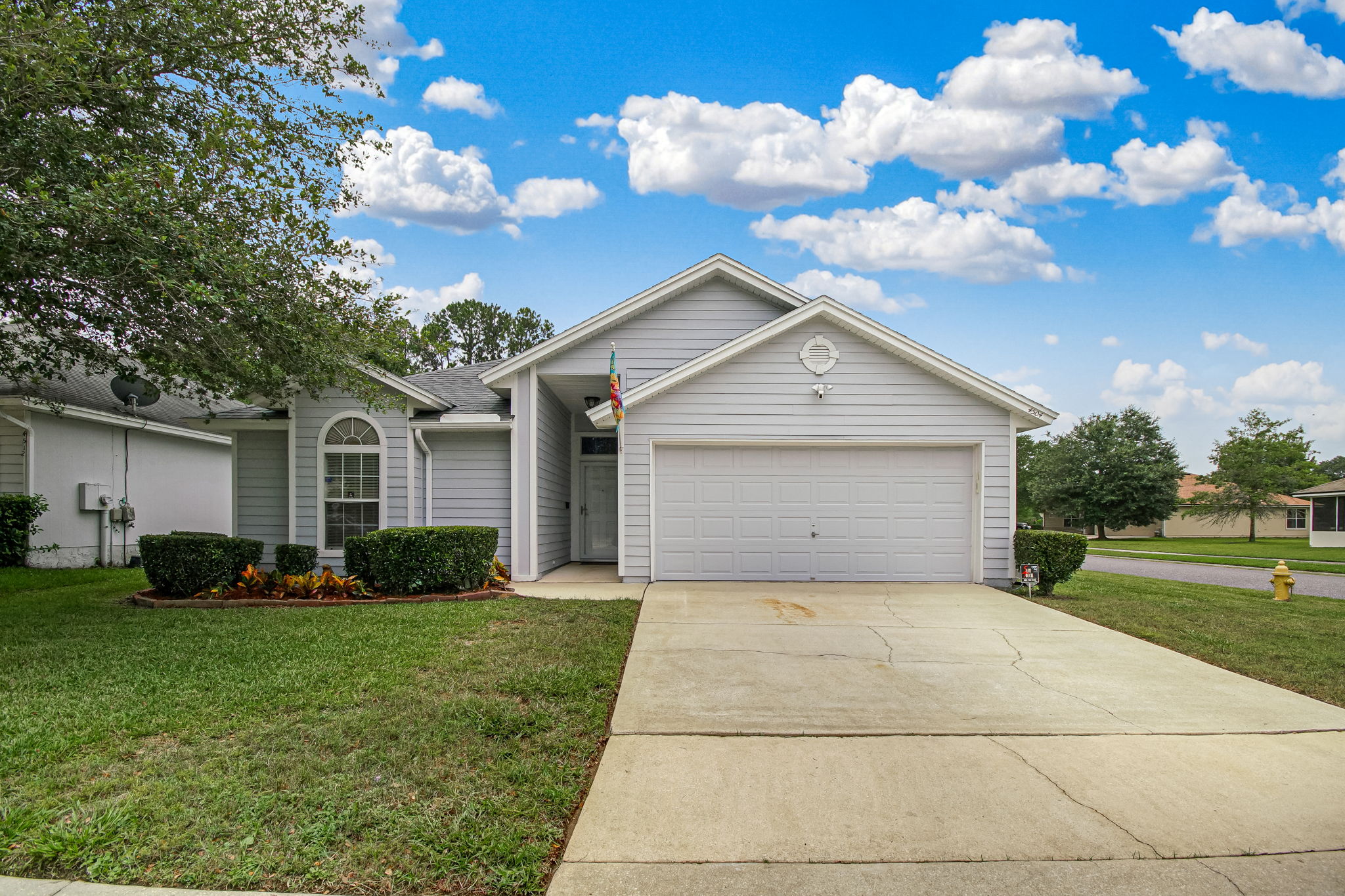  4504 Loveland Pass Dr W, Jacksonville, FL 32210, US