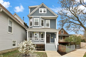 4504 N Keokuk Ave_001