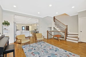4504 N Keokuk Ave_007