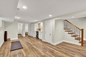 4504 N Keokuk Ave_042