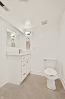 4504 N Keokuk Ave_049