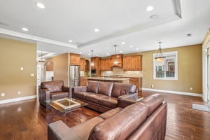 NE 121st St-S1006-009.jpg