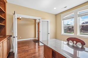 NE 121st St-S1006-029.jpg