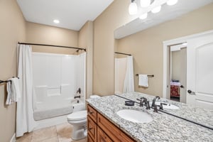 NE 121st St-S1006-035.jpg
