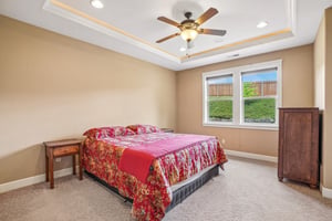 NE 121st St-S1006-042.jpg