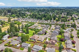NE 121st St-S1006-074.jpg